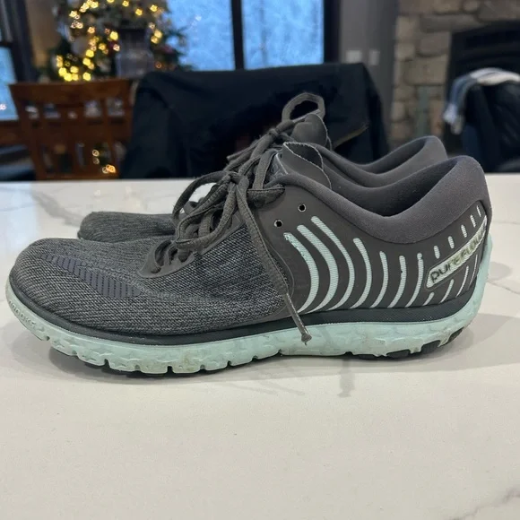 Brooks Shoes Brooks Pure Flow Womens Size Tennis Shoe